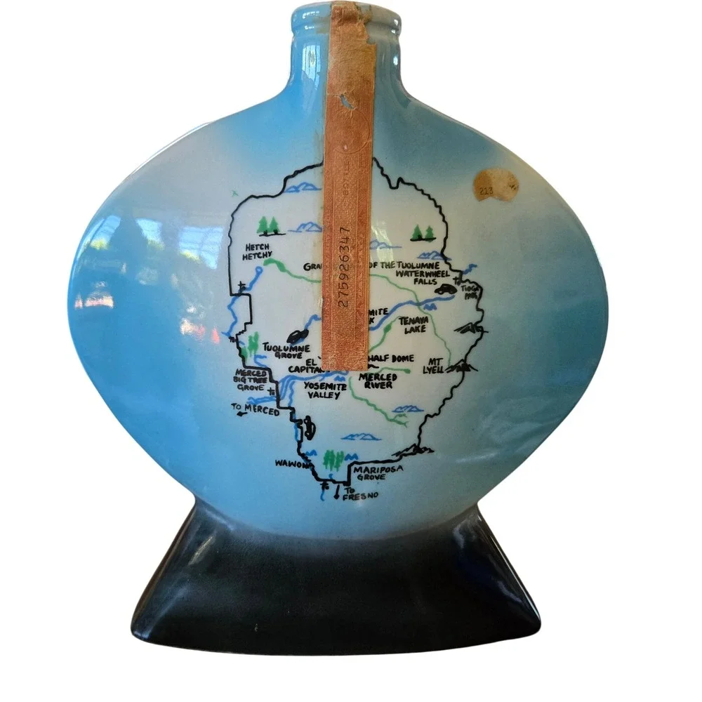 Oval Vintage 1968 Yosemite California Jim Beam Decanter Genuine Regal China